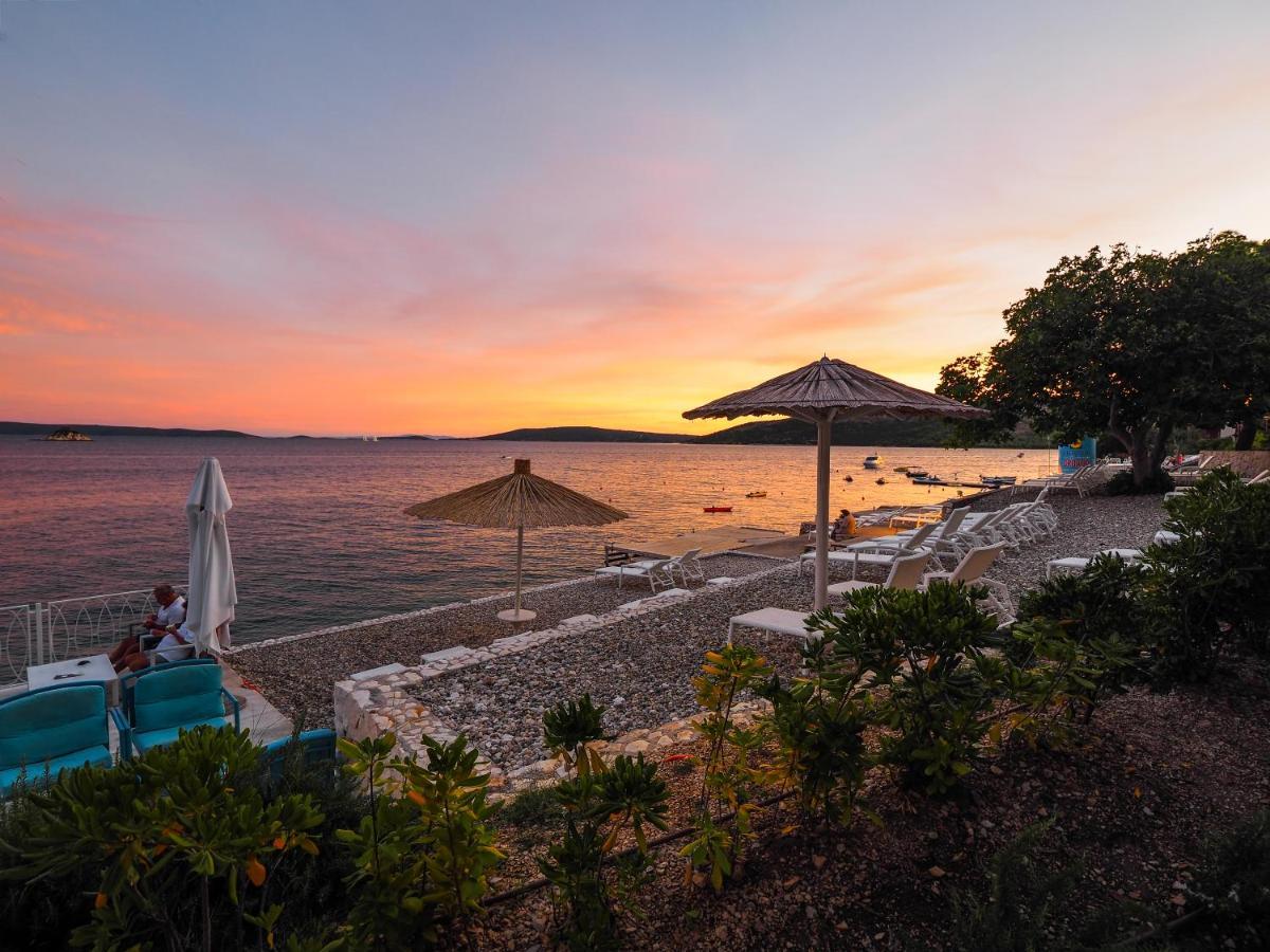 Salve Croatia Mobile Homes In Amadria Park Trogir Seget Vranjica Eksteriør billede