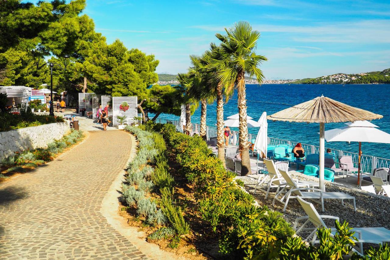 Salve Croatia Mobile Homes In Amadria Park Trogir Seget Vranjica Eksteriør billede